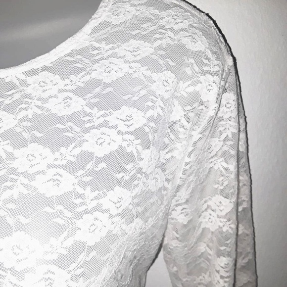 Top - Picture 2 of 3